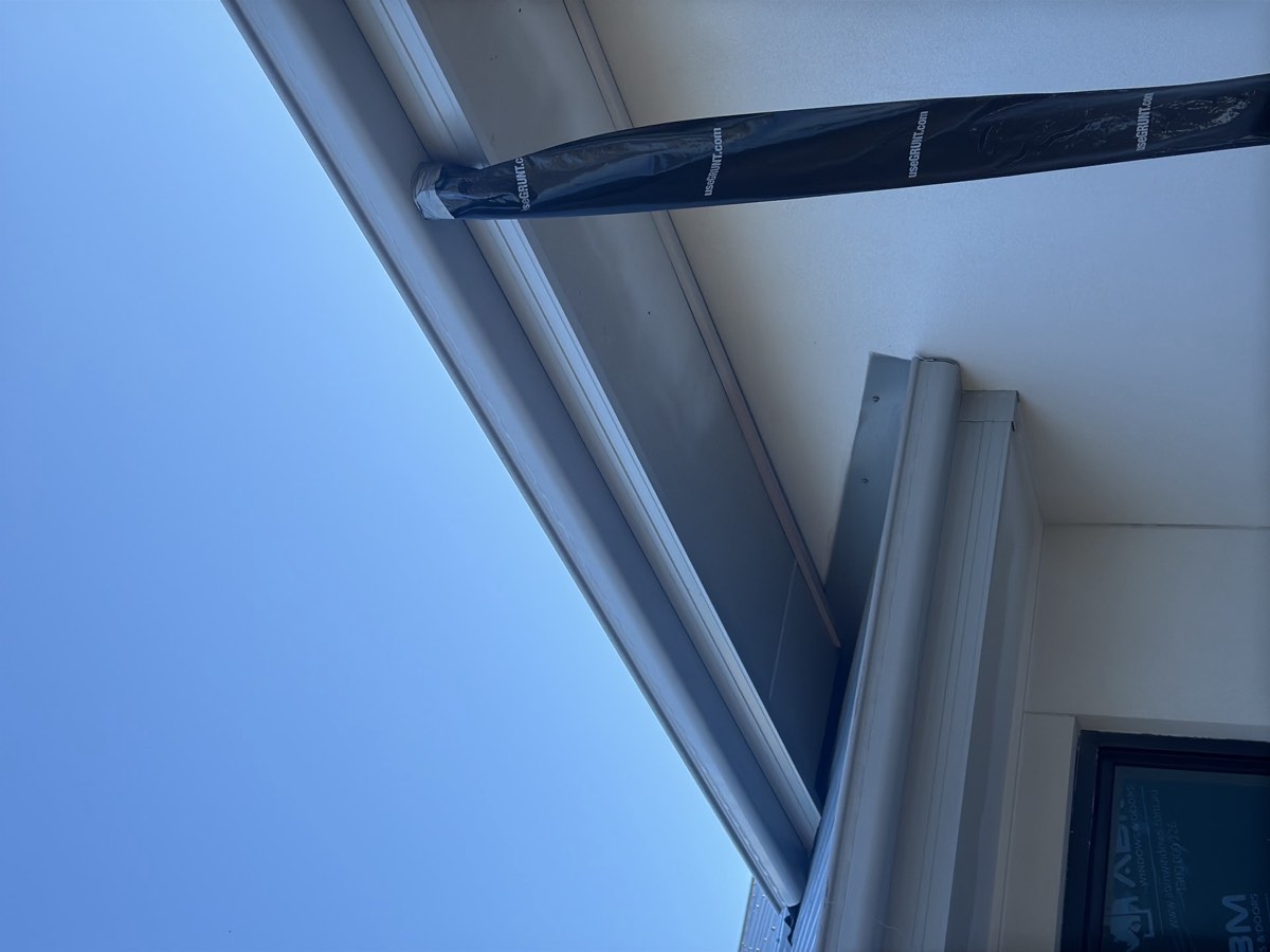 Pressure flashing, recorded during a lock-up inspection in Schofields